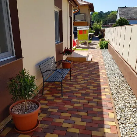 Napsugár A Apartamento Siófok